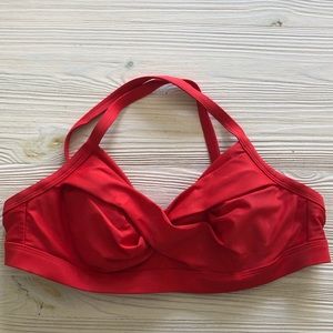 Athleta twisted up bikini top